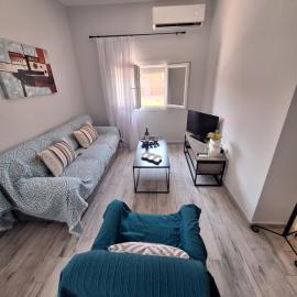 VILLA HAWAii, hotel in Nea Moudania