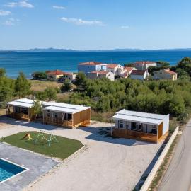 Mobile home Sanja's Paradise, Privlaka, hotel in Privlaka