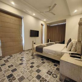 Goa Courtyard, hotel in Arpora