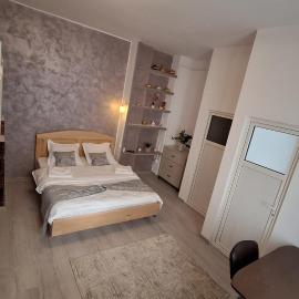 MaraStudio, hotell i Caşoca