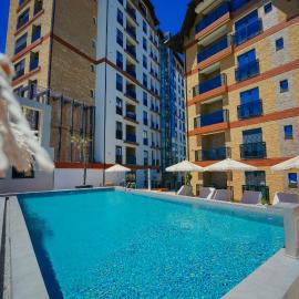Golden Panorama Spa & Wellness, מלון בזלאטיבור