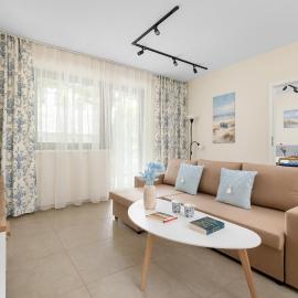 Nowoczesne Apartamenty Przybyły by Noclegi Renters, hotel in Bielsko-Biała