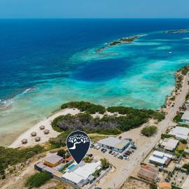 Savaneta에 위치한 호텔 NEW 6 Bed 6 Bath Pool - Bocobay Mangel Beach House