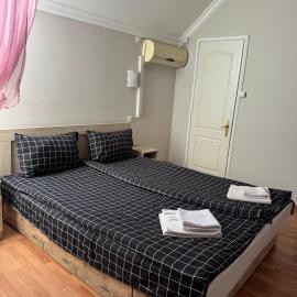 Centrum Hotel, hotelli kohteessa Berehove