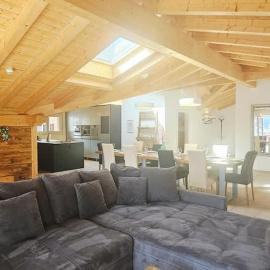 Jungfrau Penthouse - Aare Jungfrau AG