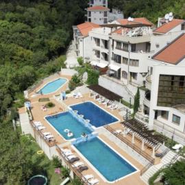 Adria Montenegro Sea & Forest View, hotel in Tušupi