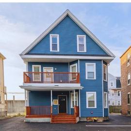 Family-Friendly 4BR Boston Stay Near Franklin Park, Free Parking, Near MTBA 233-3