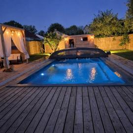 Lodge avec piscine chauffée privative et ou Studio avec son SPA, SAUNA HAMAMM privatifs、Cepoyのホテル