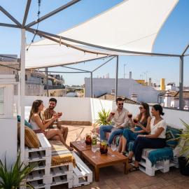 Black Swan Hostel Sevilla, hotel sa Sevilla