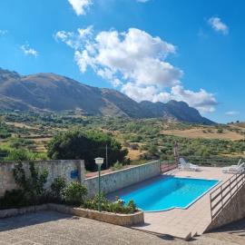 Beautiful Villa in Caccamo + Pool