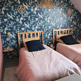 chambre 2 lits d'une personne