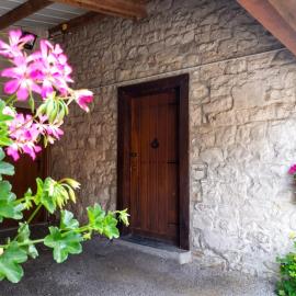 Charming House in Scy, Hamois with Enclosed Garden, מלון בChevenia