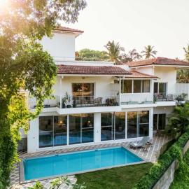 Aroha Palms Luxury Apartments, hotel di Mandrem