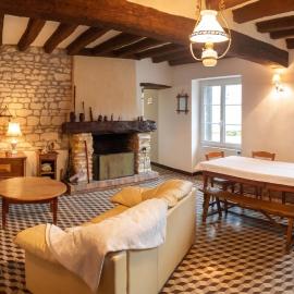 Maison de charme avec jardin aux Trois-Moutiers, 116 m², 6 pers.