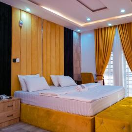 Joebrown Palace Hotel & Suite, hotell sihtkohas Akitan