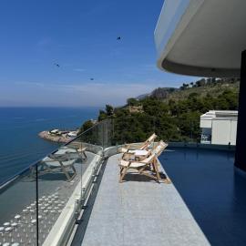 Angelo Apartments Ilyonis Residence، فندق في شينجين