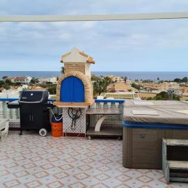 Charming Apartment in Mazarrón with Sea View, 110 m²