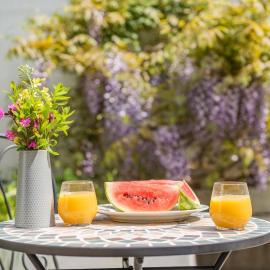 1 Bed in Appledore oc-captv, hotel din Appledore