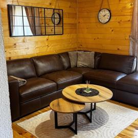 Hanovi Apartments, hotel sa Borje
