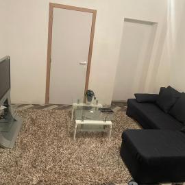 Modern Apartment in Liège with Parking 80 m²