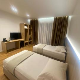 Villa SkyWay, hotel u gradu 'Krujë'