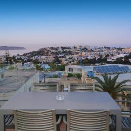 Seaviews, Modern & Spacious Apartment
