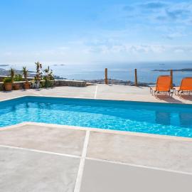 Charming House in Paros, 90 m² with Shared Pool