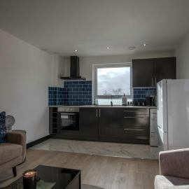#175 Chaplin House - Modern Stay - Sleeps 3