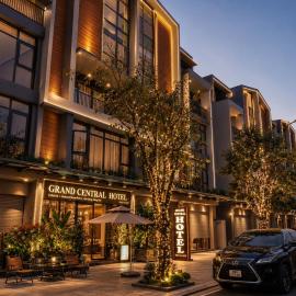Grand Central Hotel- Vinhomes Ocean Park 3, hotel in Ðình Loan