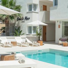 Bauló Mar Apartments, hotel a Can Picafort