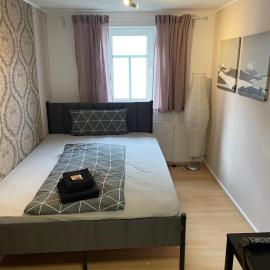 OM Wohnung für bis zu 6 Personen, WLAN, Küche, Waschmaschnine, hotel in Stadtilm