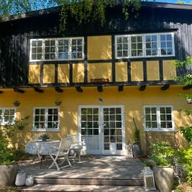 Gyvelhus - Vacation home with its own forest, close to the beach