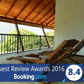 Birds Paradise Hotel, hotelli kohteessa Kudawe