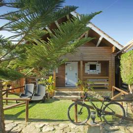 Tarifa में, होटल Charming Bungalow in Tarifa with Mountain View