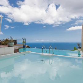 Villa élégante à Saint-Paul avec piscine privée ouverte toute l'année