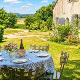 Maison de campagne chaleureuse dans le Perche