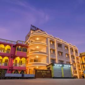 Tarapith में, होटल The Golden Plaza