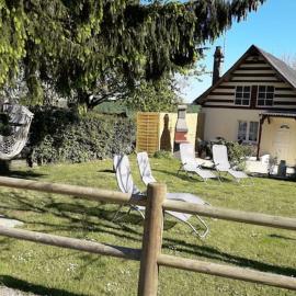 Maison confortable avec jardin à Edruchon + Pour 6 personnes
