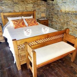 Cozy House in Redondo + Terrace, hotelli kohteessa Redondo