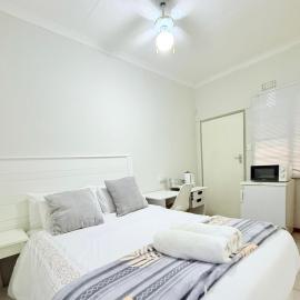 Paradise Corner, hotel in Francistown