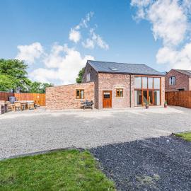 Stuarts Farm Barn, hotel in Westhead