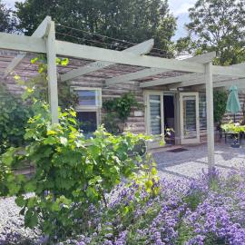 Vine View Lodge near Ledbury, hotel in Colwall