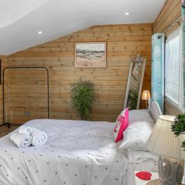 Eagle Lodge