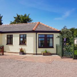 Trebor Cottage, готель у місті Аннан