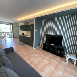 New Cornizzolo view - terrace, air conditioning & parking