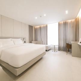 제니스 호텔, hotel di Jecheon