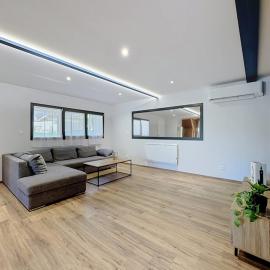 Maison climatisée 130m2 3 chambres & terrasse