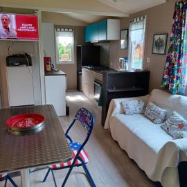 Mobil home Vegas, hotel in Blangy-le-Château