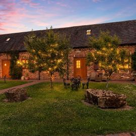 The Dairy - Country Retreat - Near NEC - Sleeps 6, Hotel in Coventry