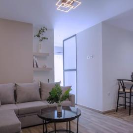 Orelia Suite 3, Hotel in Karystos